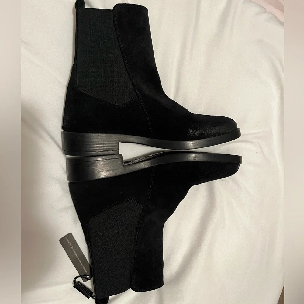 Emanuele Crasto Chelsea Black Italian Leather Distressed Boots NWT